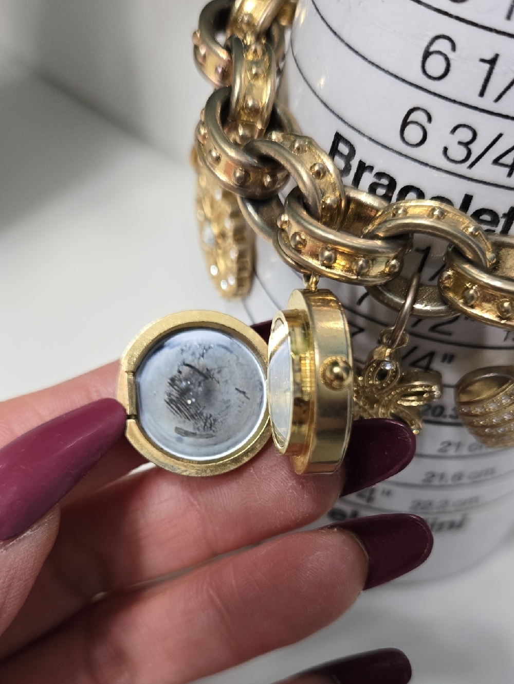 Anne Klein Vintage Gold Tone Charm Bracelet with Heart Watch & Floral Charms - Picture 13 of 15